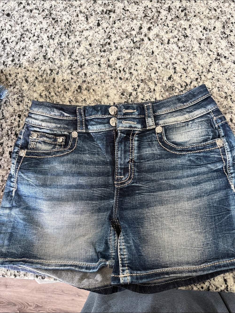 MissMe Denim Shorts in Faded Blue